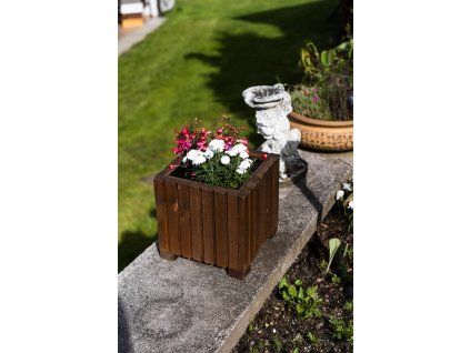 Rechteckiger Holzkasten mit Kunststoffeinsatz – braun, 25x25x25