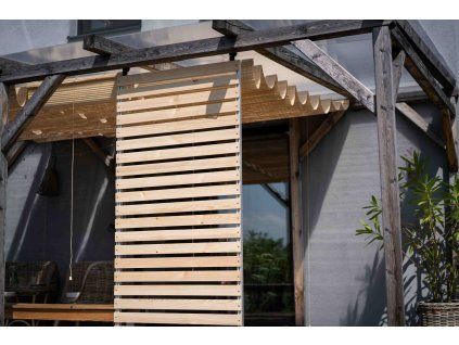Sonnenschutz für die Terrasse mit Aluminiumrahmen