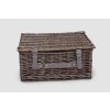 Šedý proutěný piknikový koš pro 4 – 40 x 31 cm pohled z přední strany na zavírání
